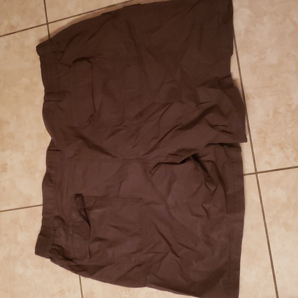 Men's shorts - Picture 3 of 3